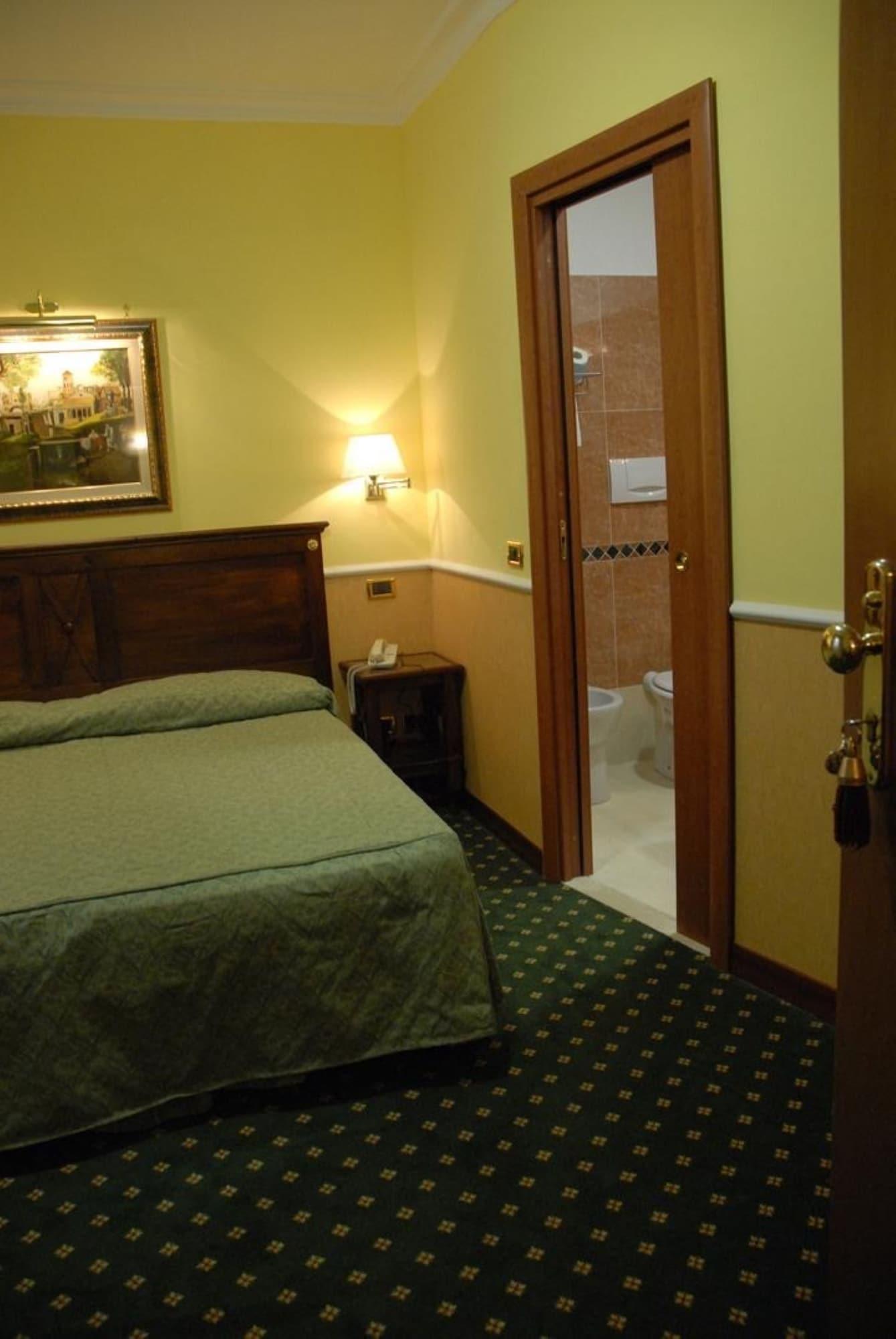 Aurora Garden Hotell