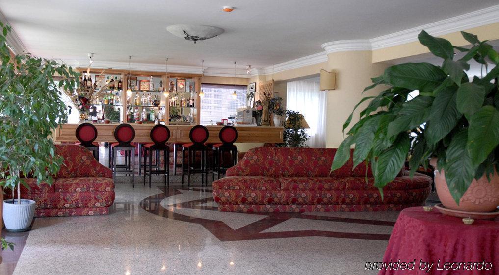Hotell Aurora Garden 3*