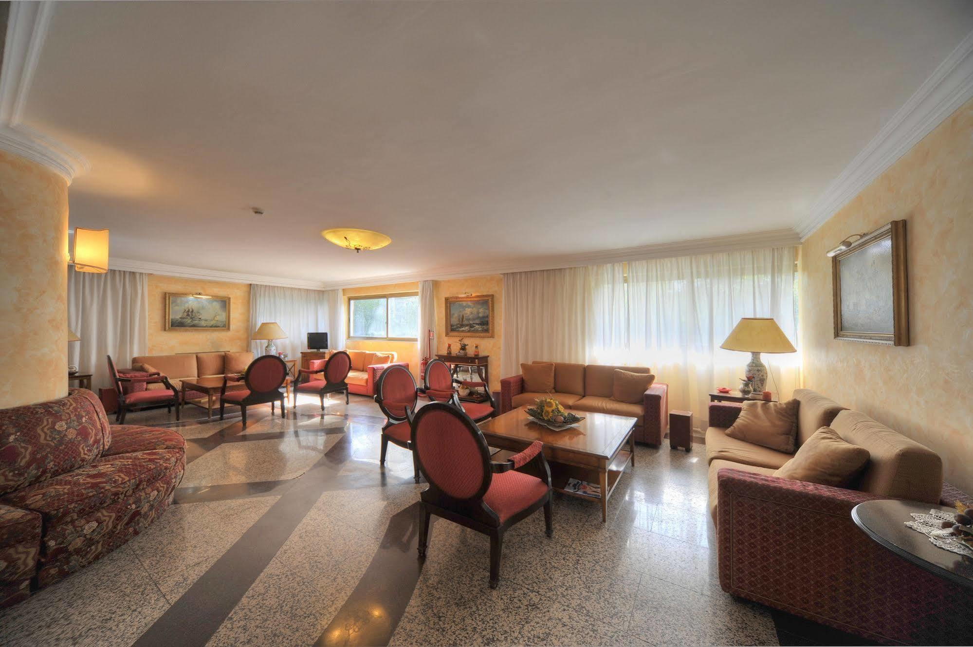 Aurora Garden 3* Rom