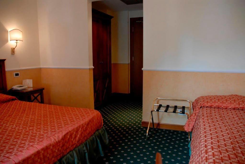 Hotell Aurora Garden